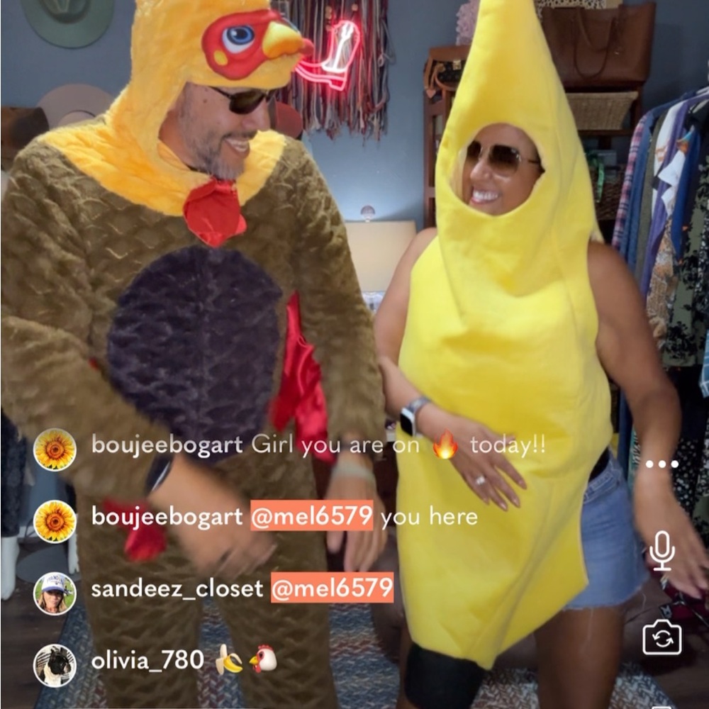 BOUJEE_COOKIE is live! Come say Hi! 😘 - Picture 10 of 10